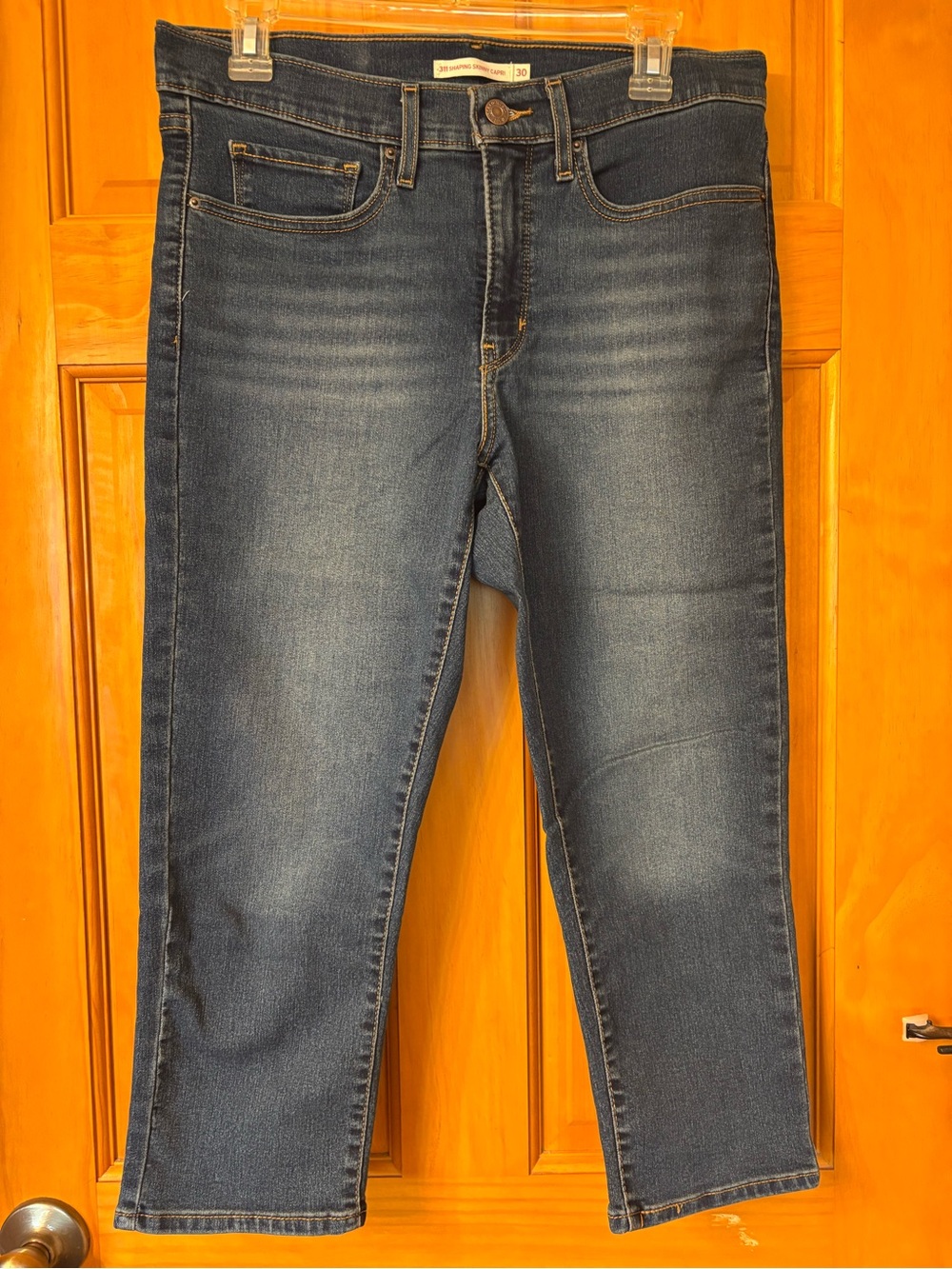 Levi's Women's 311 Shaping Skinny Capri Jeans